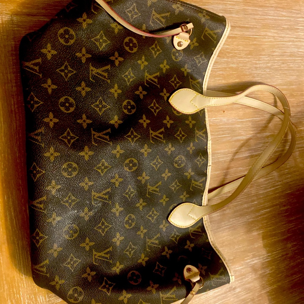 Louis Vuitton knock off purse Neverfull